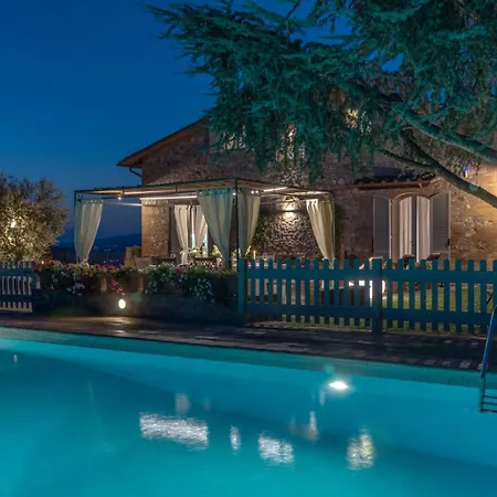 Villa Siena Nyaraló